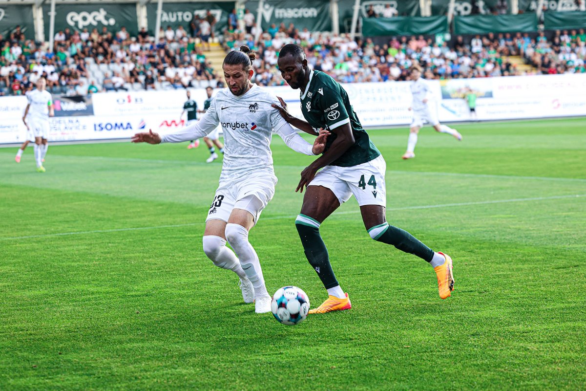 Jablonec položil dobrý základ, na Střelnici pokořil v prvním zápase RFS 2:0